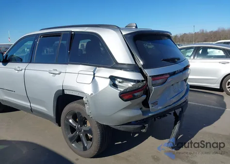 2025 Jeep Grand Cherokee Limited 4X2 z USA, uszkodzony, nr VIN 1C4RJGBGXSC322671